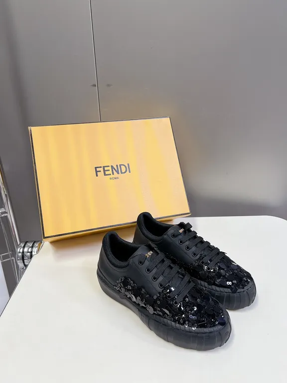 Fendi Shoe 